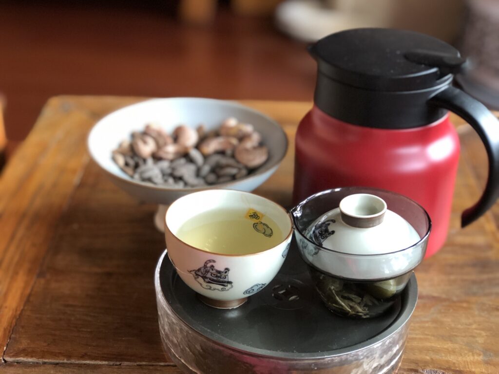 Image #1 from Willie