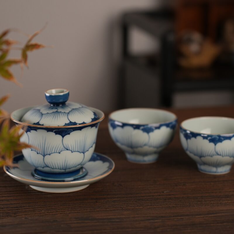 15 Handmade Vintage Ceramics Qinghua Peony 120ml Gaiwan Tea Set