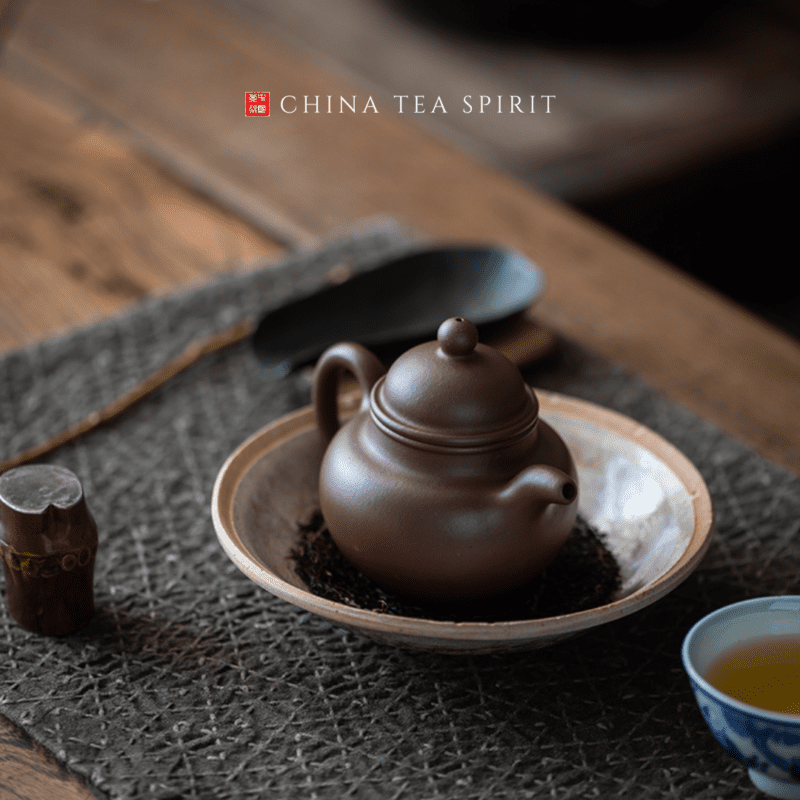 Dicaoqing Duo Qiu Yixing Teapot