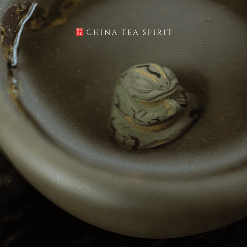 Meditating Frog Zisha Tea Cup