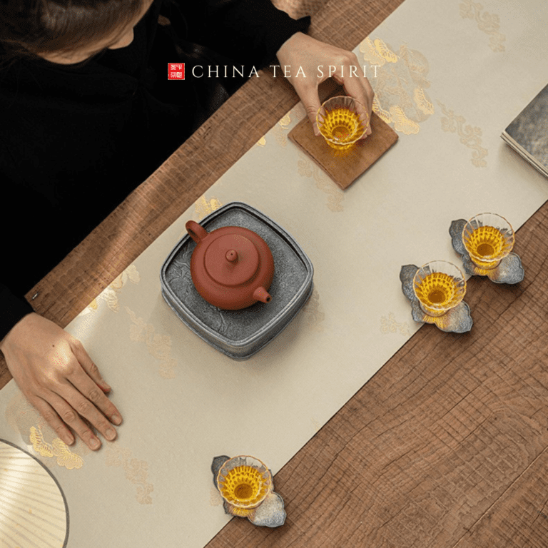 Chinese Style Brocade Flower Tea Mat