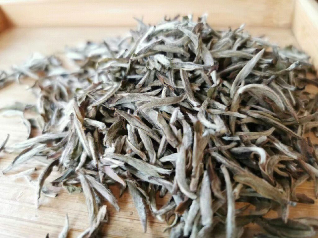 Chinese white tea