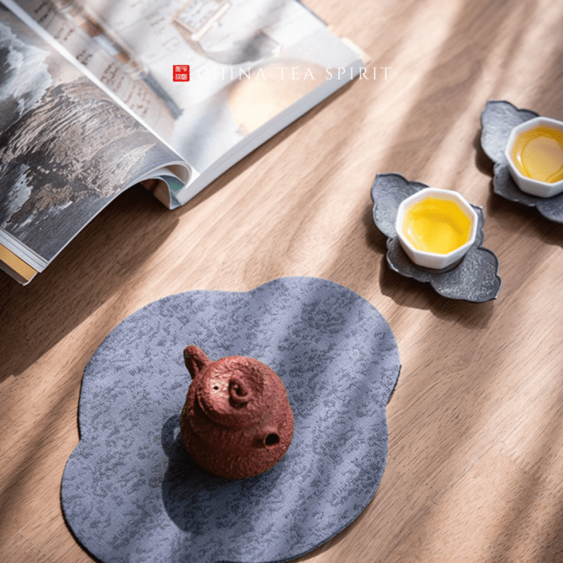Fabric Begonia Tea Boat Shaped Tea Mat (1)