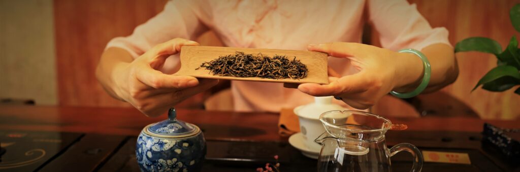 Gong Fu Style Brewing Tea