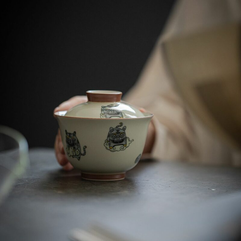 Creative Grey Glaze Ceramic Cute Lucky Tiger Gaiwan