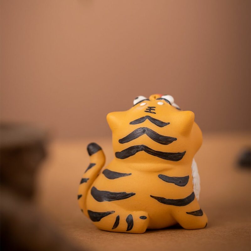 Handmade Hand-painted Ceramics Baby Tiger Tea Pet