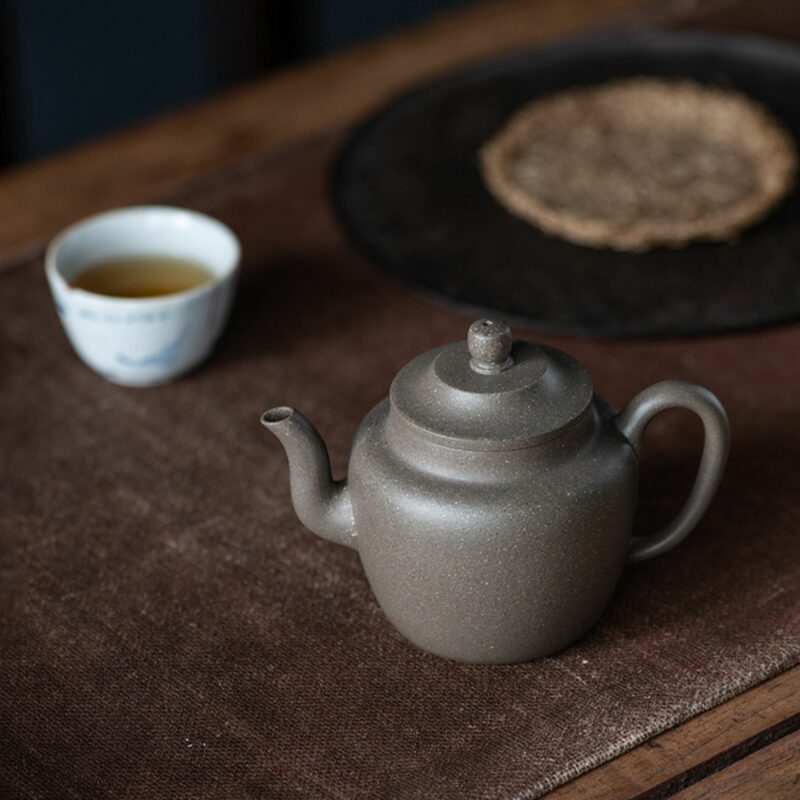 Semi Handmade Qing Hui Duanni Gong Deng Royal Lantern 160ml Yixing Teapot