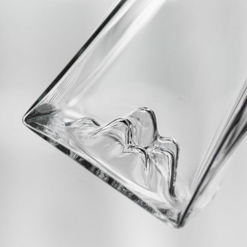 Wood Handle Thickened Glass Mountain Fair Cup Gong Dao Bei