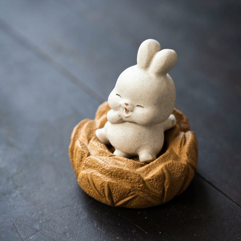 Handmade Zisha Yixing Clay Smiling Rabbit Sitting On The Ground Tea Pet
