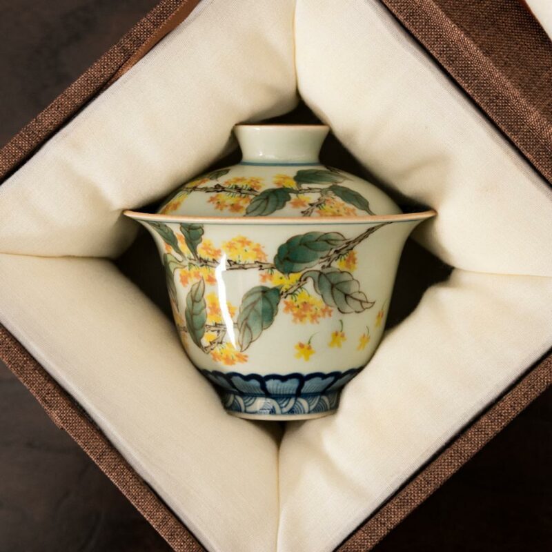 Handmade Qinghua Wucai Ceramic A Garden of Osmanthus 100ml Gaiwan