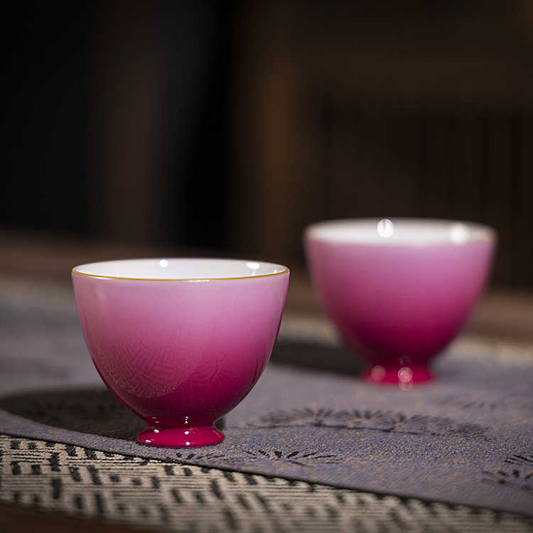 Blushing Girl Gradient Pink Premium Designer 110ml Gaiwan