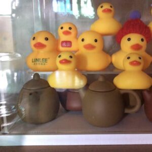 Creative Ceramic Fingertip Mini Yixing Teapot Tea Pet