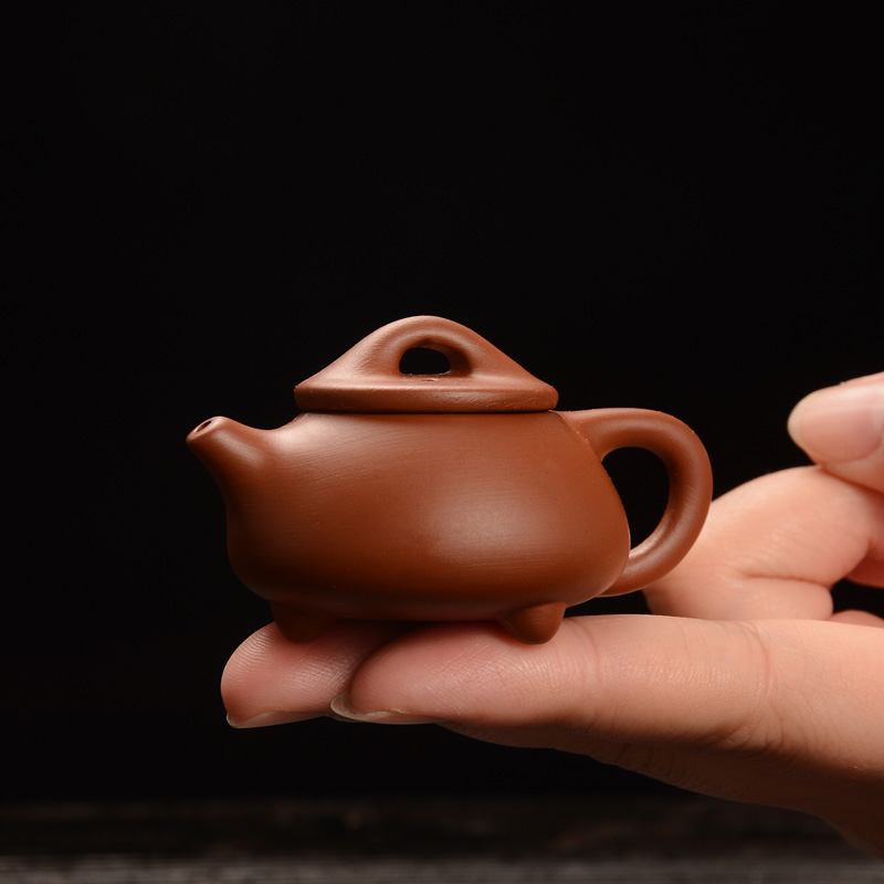 https://www.cnteaspirit.com/wp-content/uploads/2023/06/Creative-Ceramic-Mini-Yixing-Teapot-Tea-Pet-2.jpg