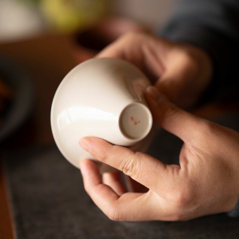 Handmade Porcelain White Duanni Taihu Lake Stone Gaiwan