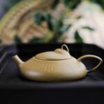 Golden Duanni Li Bai 130ml Yixing Teapot
