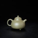 Duanni Dou Qing Ru Ding 160ml Yixing Teapot