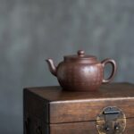 Zini Xing You Heng Tang Flat Lid Lian Zi 170ml Yixing Teapot