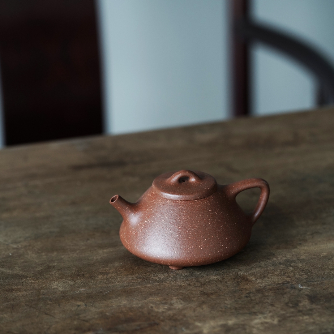 江浦尼子葉石彫 150ml 宜興茶壺 - China Tea Spirit