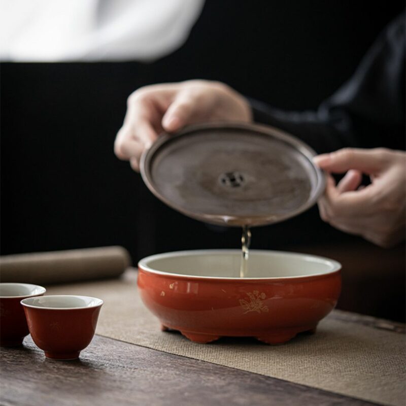 Gilt Painting Ceramic Red Glaze100ml Gaiwan (14) Gilt Painting Ceramic Red Glaze 100ml Gaiwan