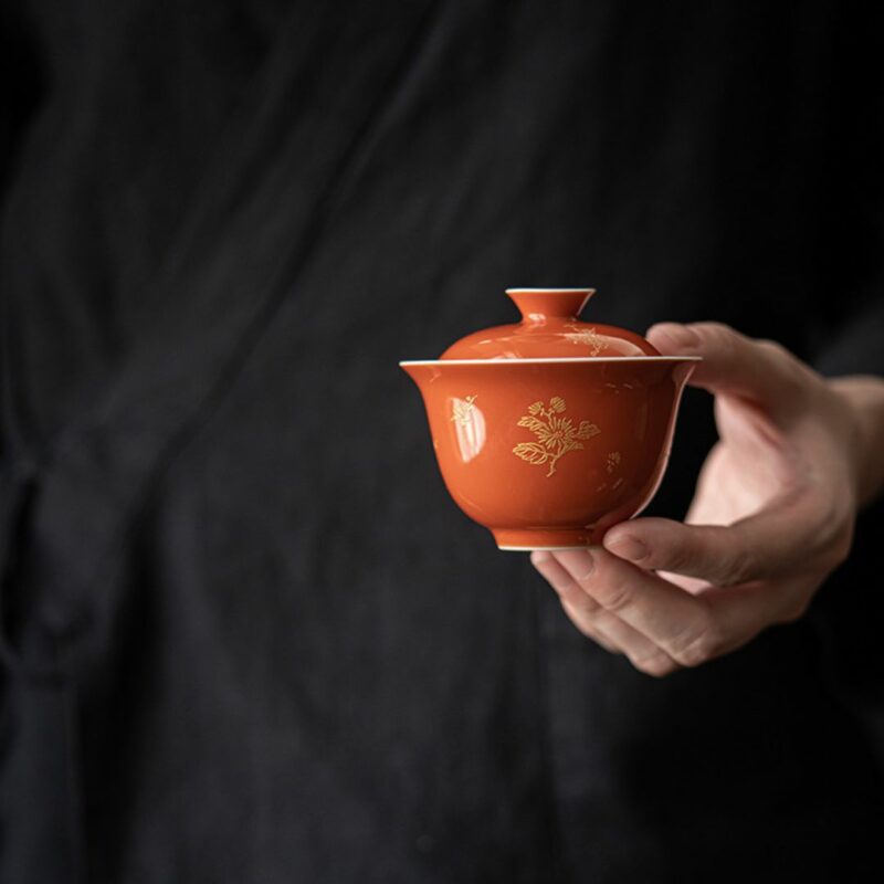 Gilt Painting Ceramic Red Glaze100ml Gaiwan (3) Gilt Painting Ceramic Red Glaze 100ml Gaiwan