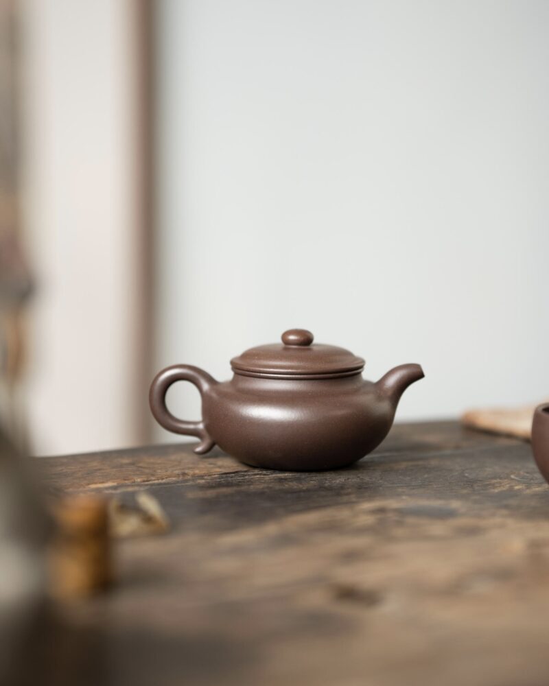 Fang Gu Hei Xin Tu Zini 160ml Yixing Teapot
