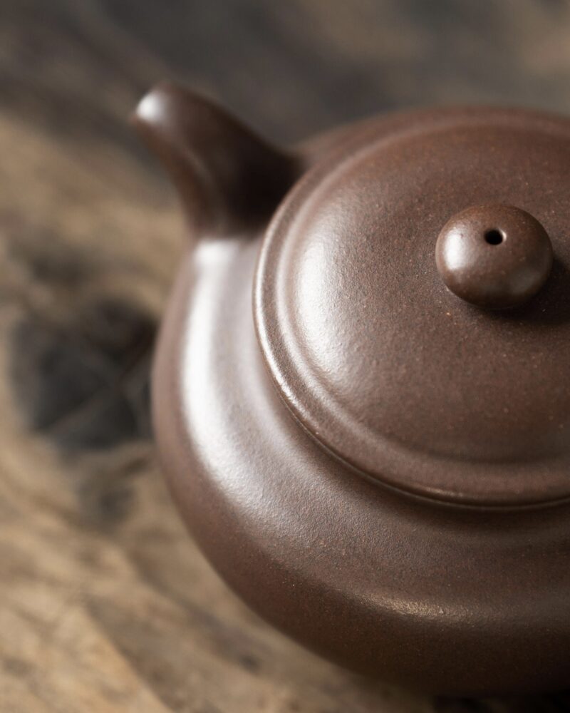Fang Gu Hei Xin Tu Zini 160ml Yixing Teapot