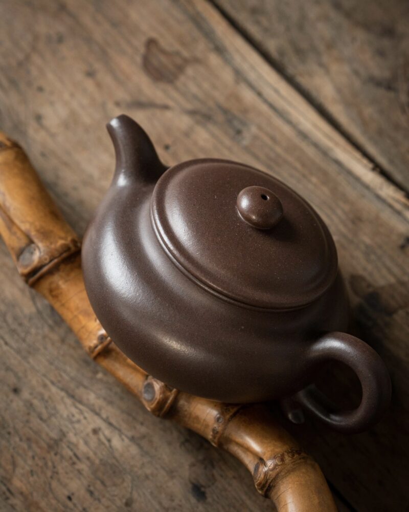Fang Gu Hei Xin Tu Zini 160ml Yixing Teapot