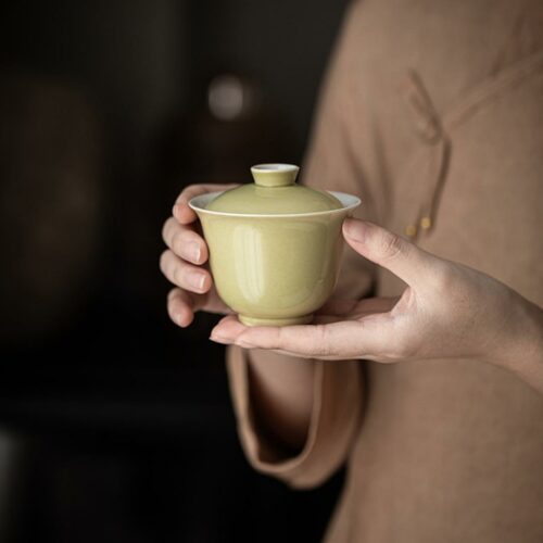 Colored Glaze Ceramic Bean Green 140ml Gaiwan