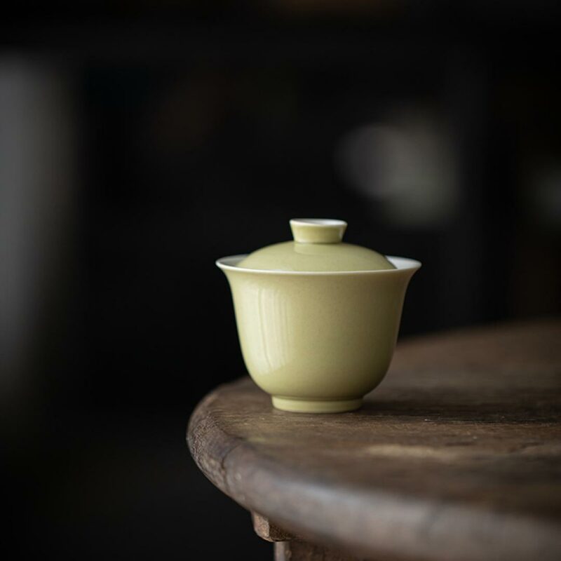 434-10 Colored Glaze Ceramic Bean Green 140ml Gaiwan