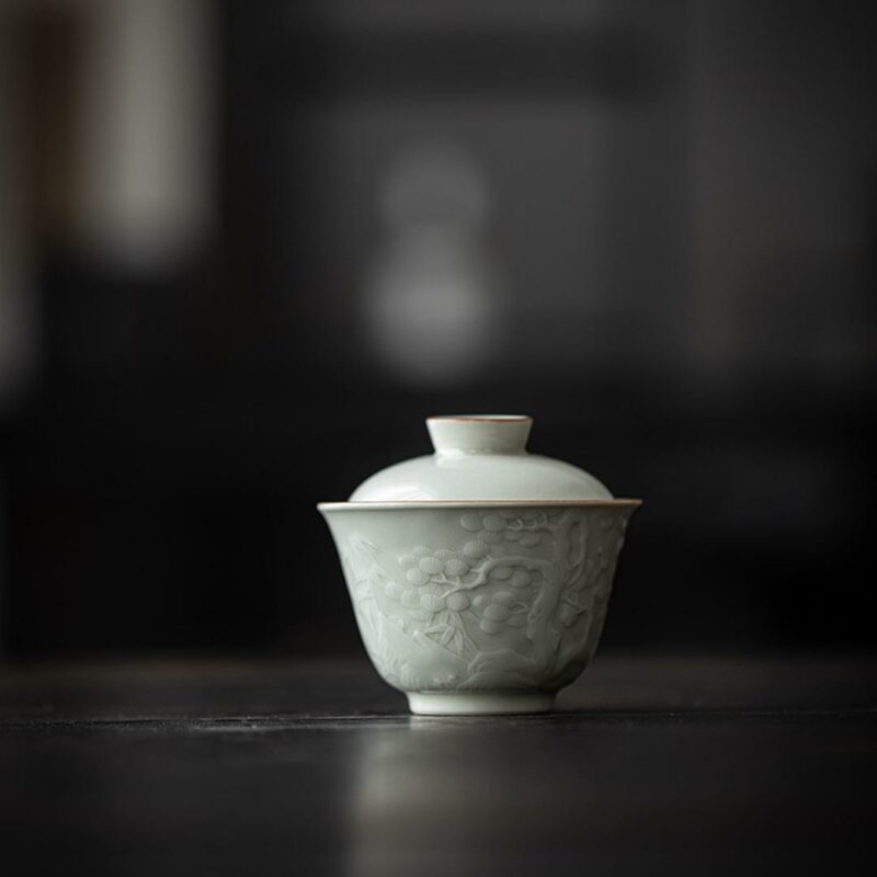 Relief Sculpture Ceramic Pine Pattern 120ml Gaiwan