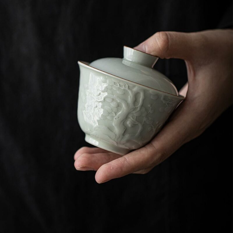 Relief Sculpture Ceramic Pine Pattern 120ml Gaiwan