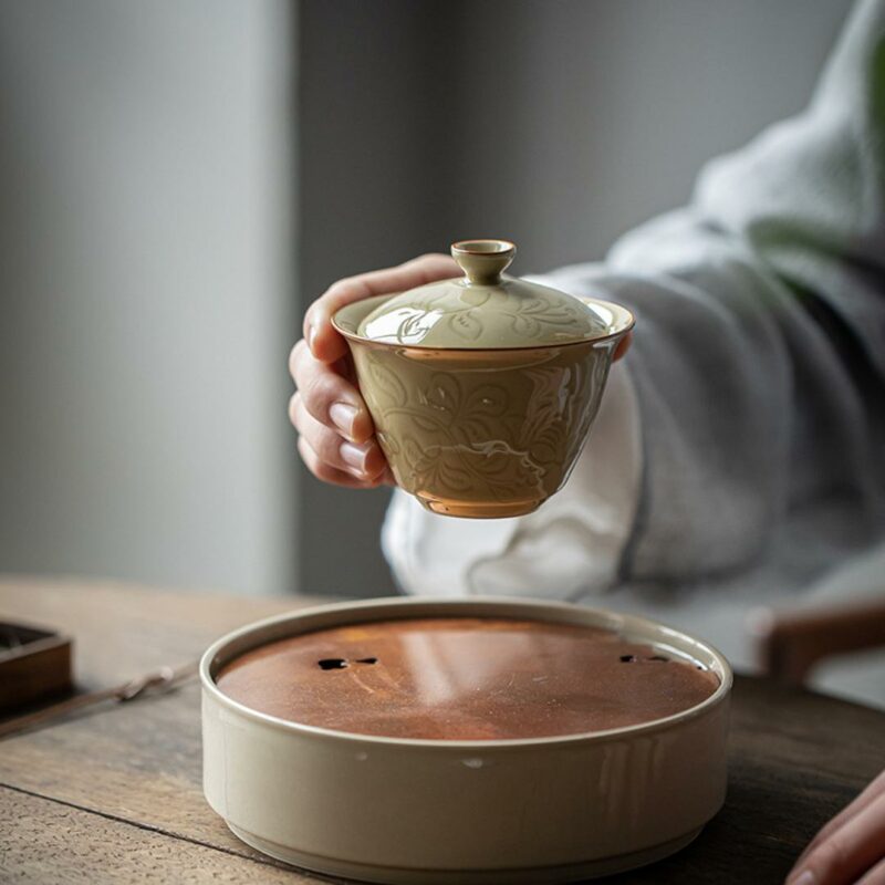 438-10 Relief Sculpture Ceramic Ding Ware Succulent Branch 130ml Gaiwan