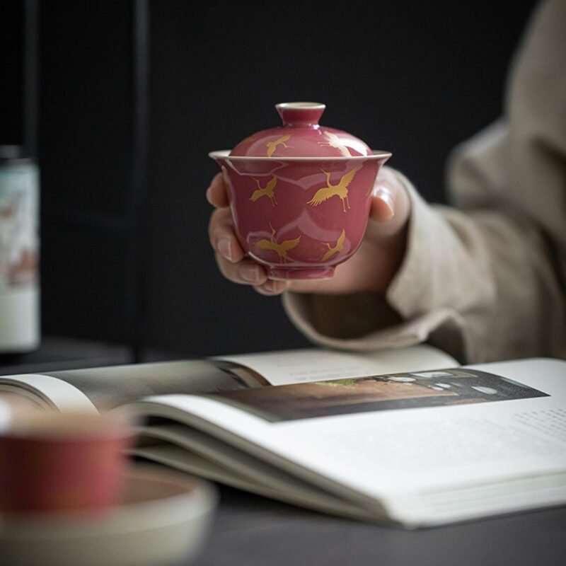 439-3 Gilt Painting Ceramic Crane Pattern Red Glaze 150ml Gaiwan