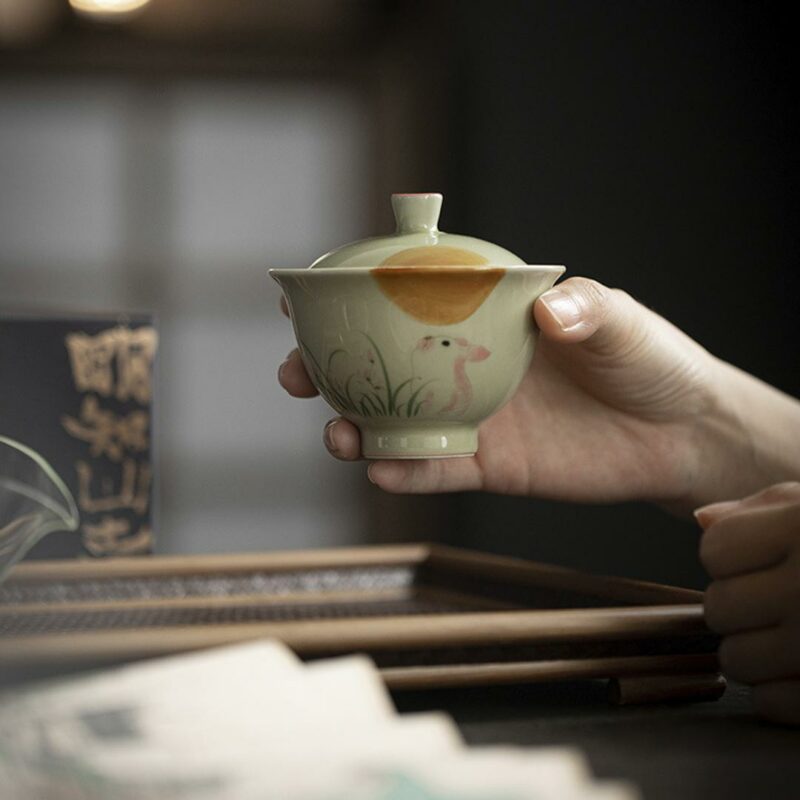 Hand painted Ceramic Moon Jade Rabbit 140ml Gaiwan