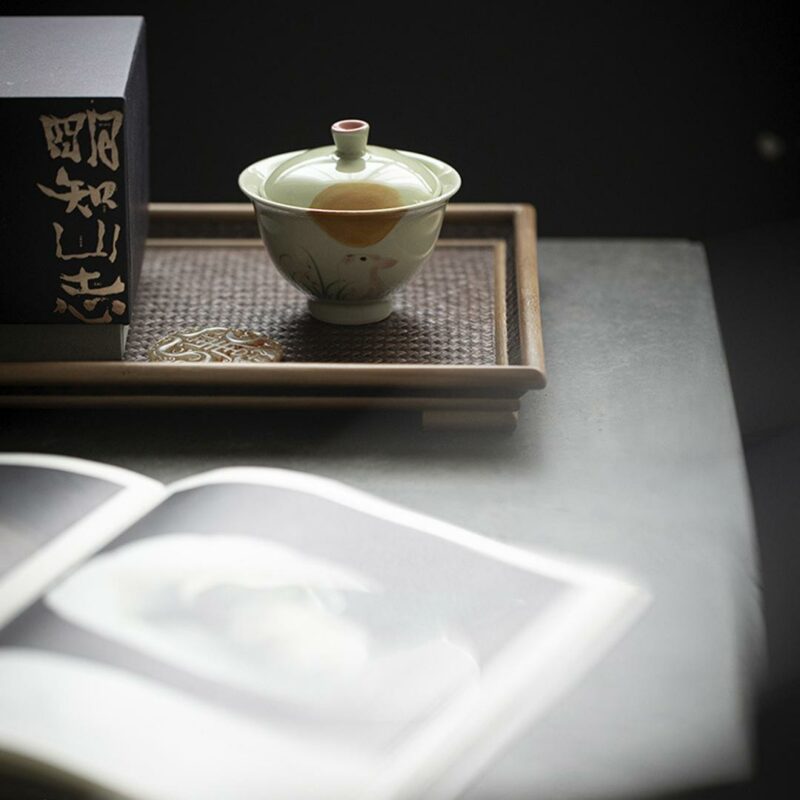 Hand painted Ceramic Moon Jade Rabbit 140ml Gaiwan