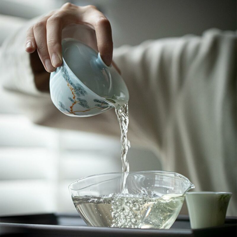460-11 Hand painted Ceramic Pine 130ml Gaiwan