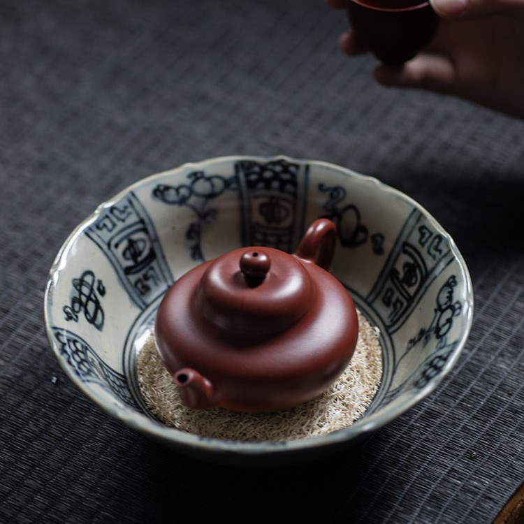 Hand-painted Qinghua Vintage Ceramic Deer Tea Boat