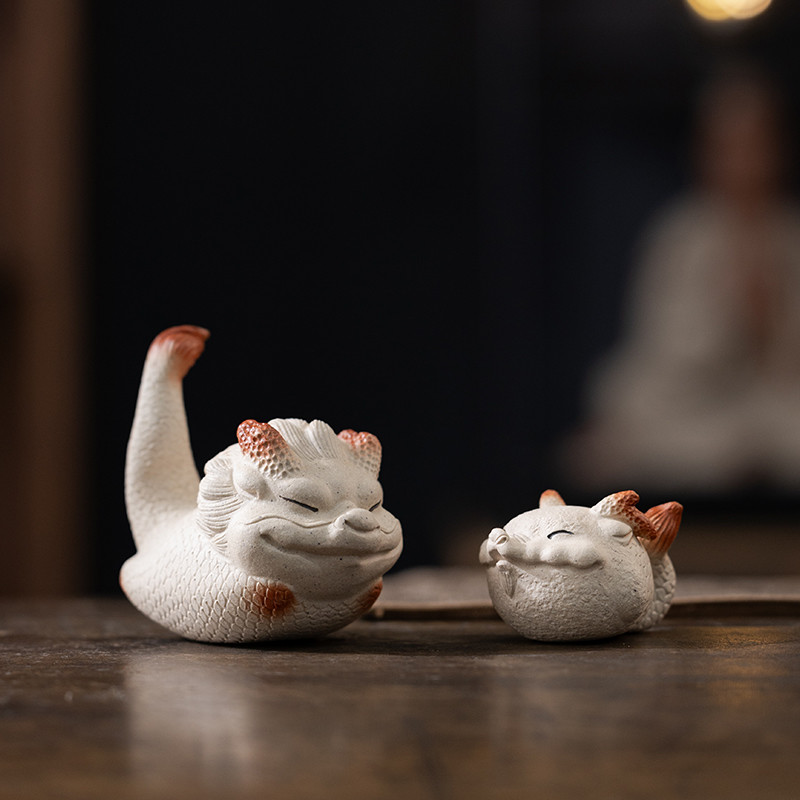 Handmade White Duanni White Chinese Dragon Tea Pet (10) Handmade White Duanni White Chinese Dragon Tea Pet