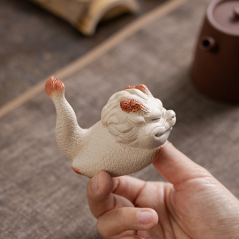 Handmade White Duanni White Chinese Dragon Tea Pet (6) Handmade White Duanni White Chinese Dragon Tea Pet