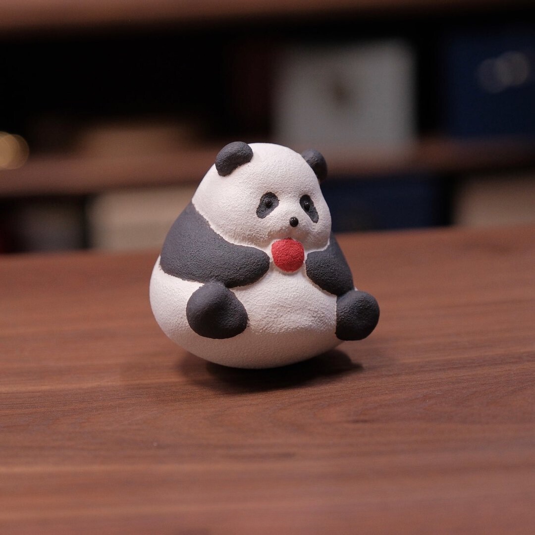 Handmade Zisha Yixing Clay Panda Hua Hua Tea Pet - China Tea Spirit
