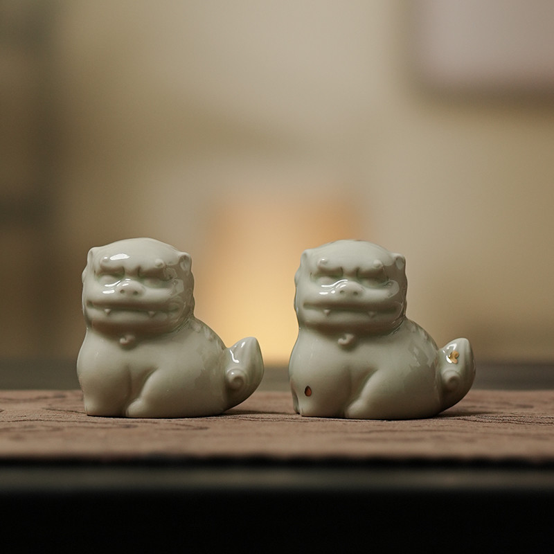 Creative White Porcelain Chinese Lion Tea Pet (4) Creative White Porcelain Chinese Lion Tea Pet