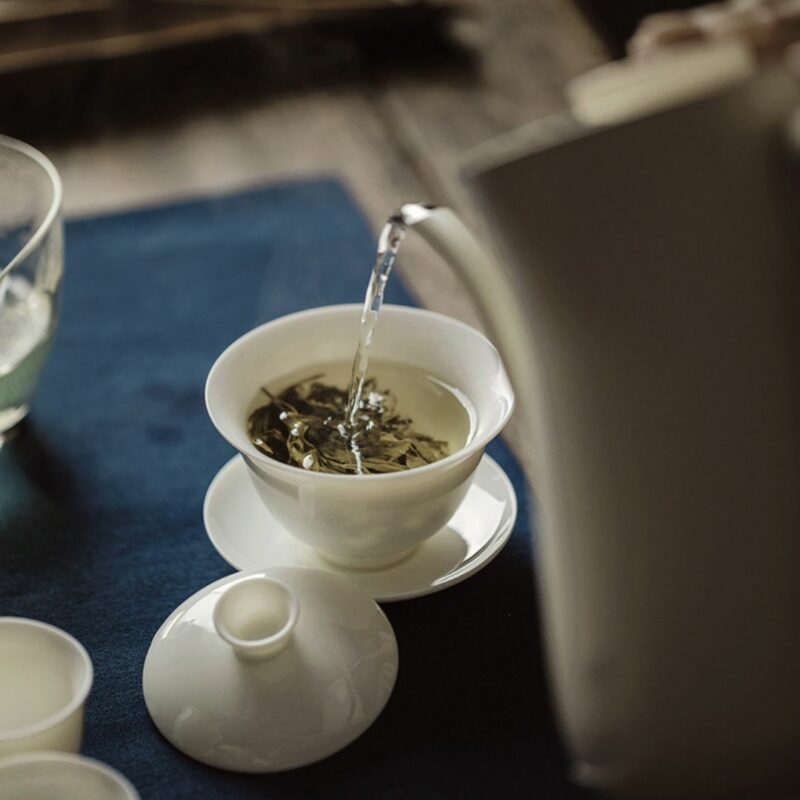 Elegant Jade White Porcelain 100ml Gaiwan