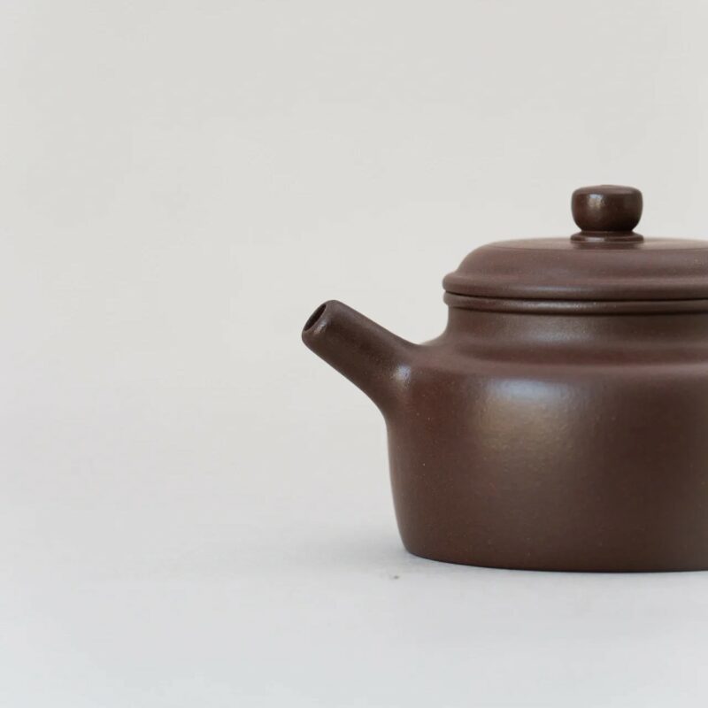 Aged Zini De Zhong 180ml Yixing Teapot