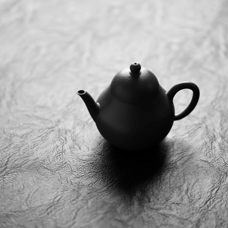 Zhuni Tall Pear 120ml Yixing Teapot