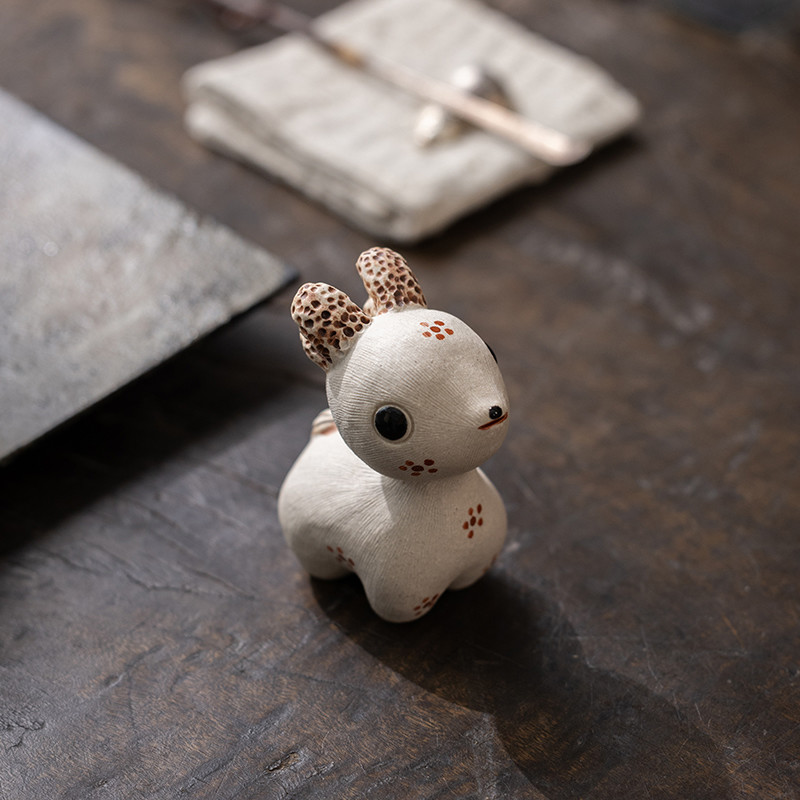 Handmade White Duanni Chital Tea Pet (6) Handmade White Duanni Chital Tea Pet