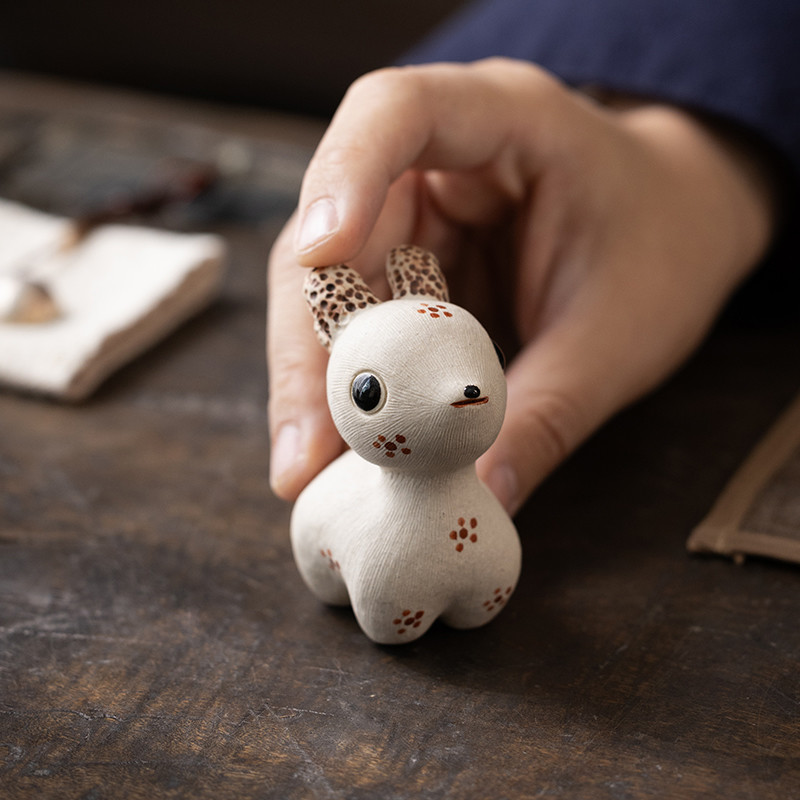 Handmade White Duanni Chital Tea Pet (7) Handmade White Duanni Chital Tea Pet