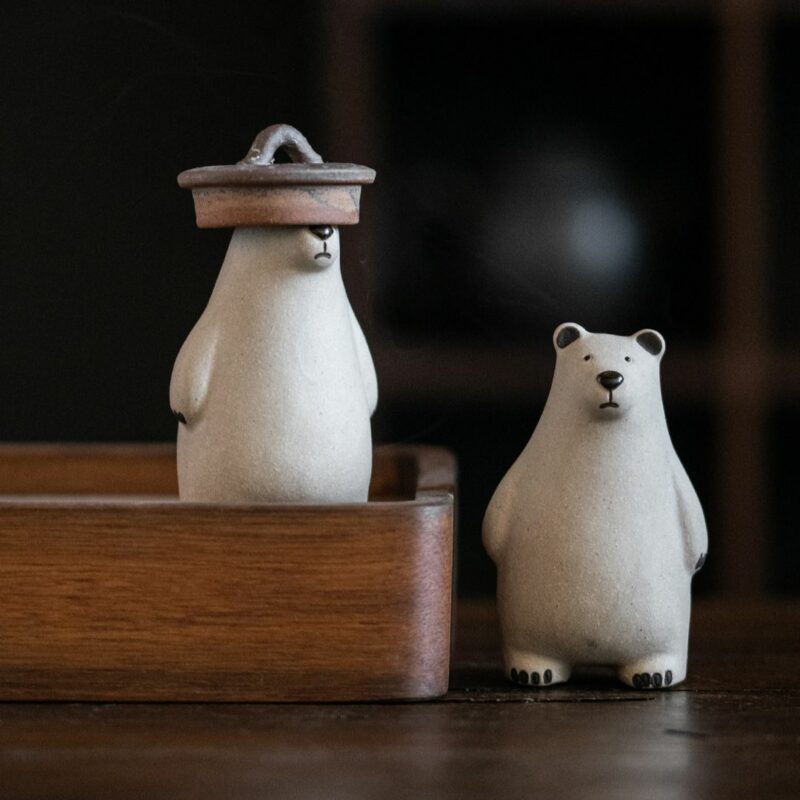 Handmade White Duanni Pollar Bear Tea Pet (1) Handmade White Duanni Pollar Bear Tea Pet