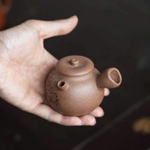 Half Handmade Aged Duanni Bao Xiang Kyusu 120ml Yixing Teapot (5) half-handmade-aged-duanni-bao-xiang-kyusu-120ml-yixing-teapot-5