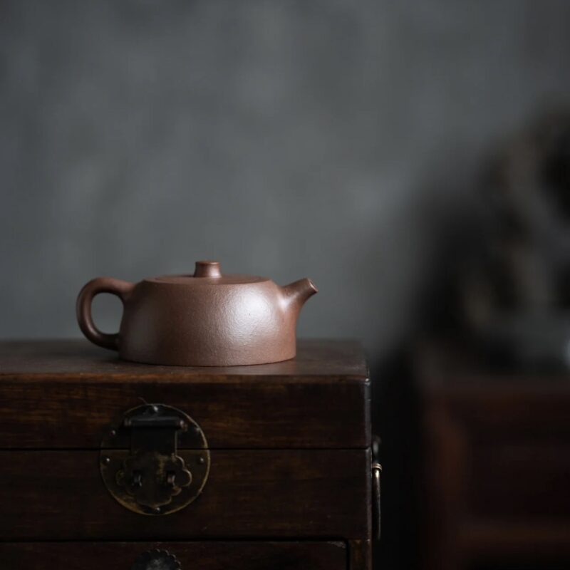 half-handmade-elegant-zini-shen-xi-jing-lan-120ml-yixing-teapot-9