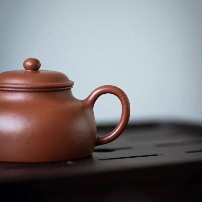 half-handmade-zhuni-huai-yin-130ml-yixing-teapot-7